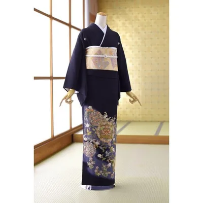 留袖とモーニング同時注文で10%OFF 留袖 レンタル 結婚式 天繍 唐草華文 身長 146cm〜158cm位 黒留袖 正絹 着物レンタル 母親 親族 貸衣装 黒留袖レンタル