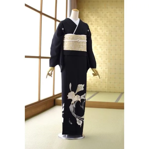 留袖とモーニング同時注文で10%OFF 結婚式 留袖 レンタル 黒留袖 高級正絹 セミュウカラー 身長 150cm〜156cm位 着物レンタル 母親 黒留袖レンタル