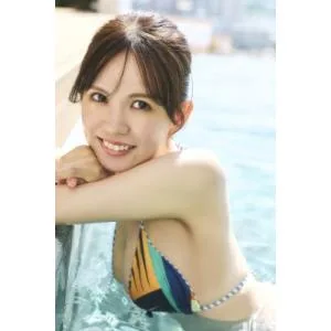 岡本彩夏 1st写真集「タイトル未定」 / 岡本彩夏 〔本〕