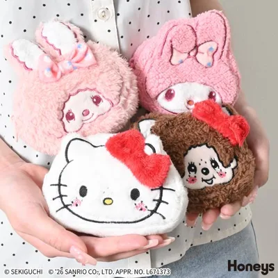 ポーチ モンチッチ サンリオキャラクターズ ボア素材 フック付き ガーリー レディース Honeys ハニーズ モンチッチ×サンリオキャラクターズ/ポーチ