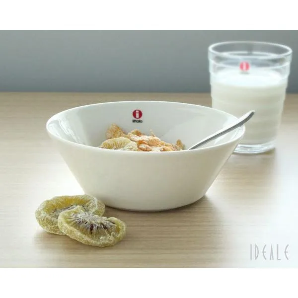 イッタラ ティーマ ホワイト ボウル 15cm 北欧雑貨 食器 耐熱 電子レンジ対応 ギフト 結婚祝い プレゼント 贈り物 爆買 敬老の日