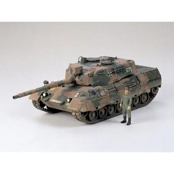 タミヤ 1/ 35 ミリタリーミニチュアシリーズ 西ドイツ レオパルドA4戦車 (35112)プラモデル 返品種別B