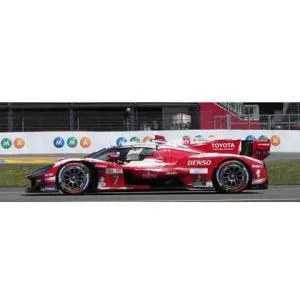 スパーク 1/ 18 TOYOTA TR010 HYBRID No.7 TOYOTA RACING Winner Le Mans 24H 2026(18LM2026)ミニカー 返品種別B