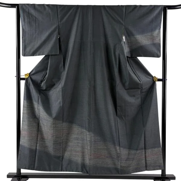 美品 付下げ 身丈156cm 裄丈63.5cm S 袷 横縞 霞 黒灰 正絹 秀品 中古