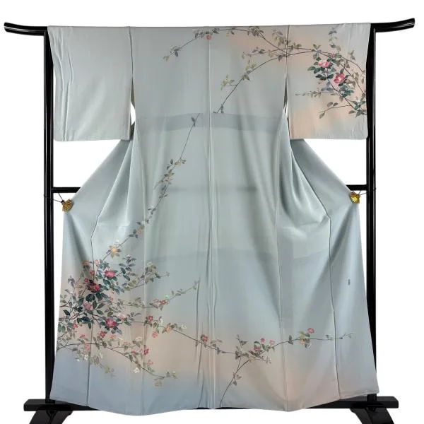訪問着 身丈158.5cm 裄丈64.5cm M 袷 落款あり 椿 染め分け ぼかし 水色 正絹 名品 一つ紋 中古