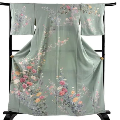 美品 訪問着 身丈162cm 裄丈66.5cm M 袷 落款あり 菊 枝花 薄緑 正絹 秀品 中古
