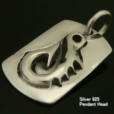 シルバー925 ドッグタグにイカリのようなデザインが浮かび上がるペンダントトップ silver925 シルバーアクセサリー ペンダントヘッド メンズ 送料無料