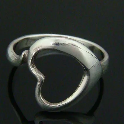 不思議な形状のハートリング シルバーリング シルバー925 silver925 シルバーアクセサリー 指輪 レディース ボリュームアクセ 送料無料