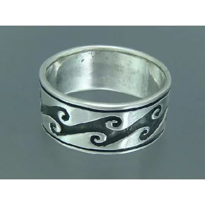 ウェーブ模様の波乗りサーファーシルバーリング シルバー925 silver925 シルバーアクセサリー 指輪 メンズ レディース 送料無料