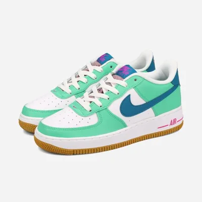 【NIKEタイムSALE】 NIKE AIR FORCE 1 LOW LV8 GS ナイキ エアフォース 1 ロー LV8 GS 海外限定 日本未発売 WHITE/SPRING GREEN/HYPER VIOLET/GREEN FJ4613-100