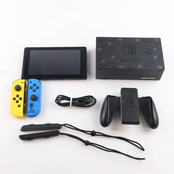 『中古即納』{Switch} (本体) Nintendo Switch(ニンテンドースイッチ) フォートナイトSpecialセット 任天堂(HAD-S-KFAGE)(20201106)