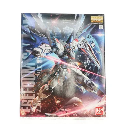 『中古即納』{PTM} MG 1/100 ZGMF-X10A フリーダムガンダム Ver.2.0 機動戦士ガンダムSEED(シード) プラモデル(2316367) バンダイ(20160430)