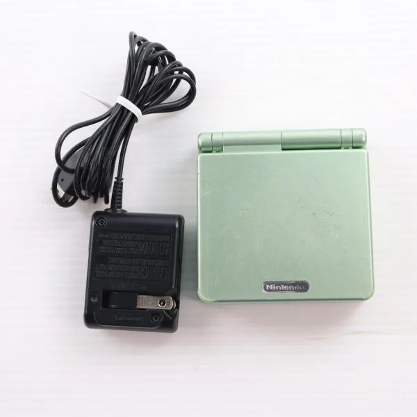 『中古即納』{GBA} (本体) GAMEBOY ADVANCE SP(ゲームボーイアドバンスSP) パールグリーン 任天堂(AGS-S-PMA)(20041118)