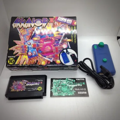 Arkanoid with 2 controllers/Famicom (FC)/Used/Box and manual included