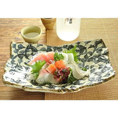 食器 和食器 おしゃれ 皿 大皿 手書きたこ唐草変形足付まな板皿 モダン 角皿 スクエアー