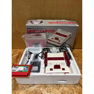 任天堂 ファミコン ファミリーコンピューター 本体 H3041289 箱説明書付
