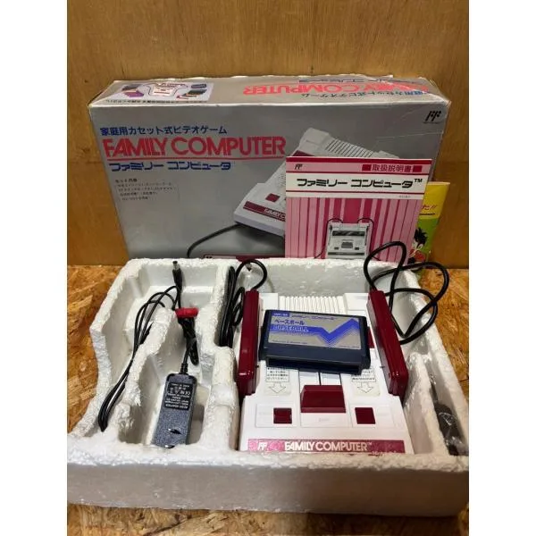 美品 初代 任天堂 ファミコン 本体 HC4819358 ソフト 箱 説明書付き