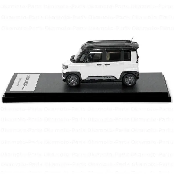(10)デリカミニ 1/43スケールモデルカー (ホワイトパール/ブラックマイカ)「ミツビシ純正用品」 MITSUBISHI MOTORS COLLECTION SRG10072W/SRG-10072W