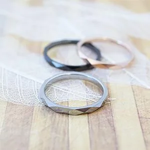 指輪 レディース メンズ リング タングステンリング ひし形カット 2ミリ ペアリング 爆買