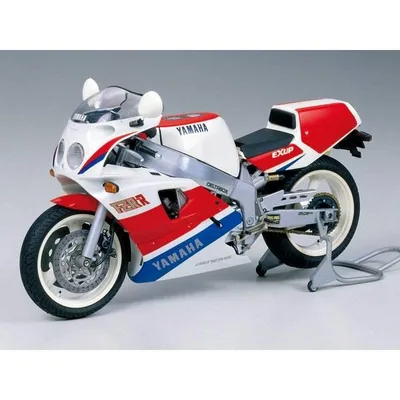 タミヤ 1/12 ヤマハ FZR750R (OW01) スケールモデル 14058