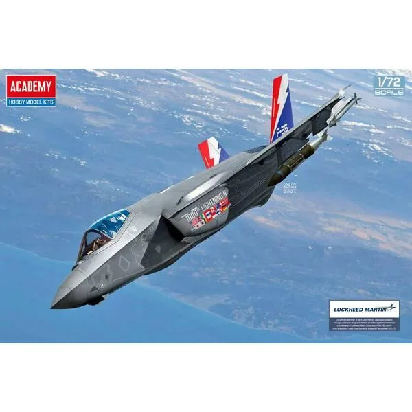 アカデミー 1/72 F-35A ライトニングII "1000th" スケールモデル 12591
