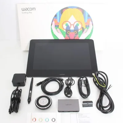 ボーナスストア+5%【美品】WACOM Cintiq Pro 13 DTH-1320/AK0 液晶ペンタブレット 13.3型 フルHD 液晶タブレット ワコム 本体