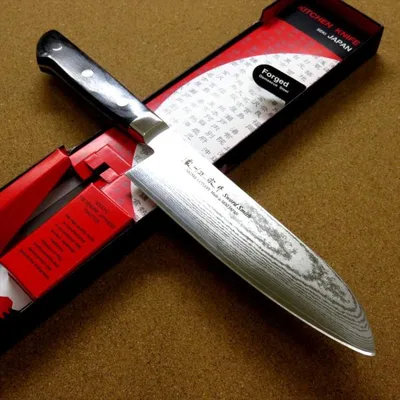 包丁 三徳包丁 18cm (180mm) 関の刃物 濃州正宗作 ダマスカス69層鋼 両刃 万能包丁 文化包丁 日本製