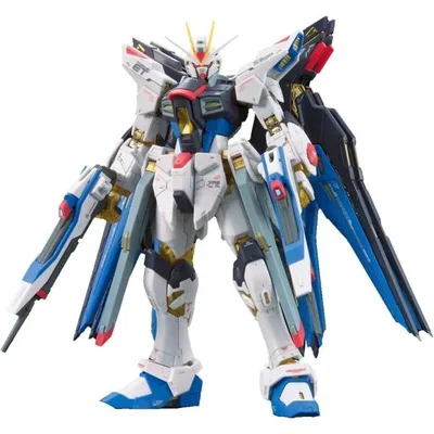 【新品】1週間以内発送 RG 機動戦士ガンダムSEED DESTINY ZGMF-X20A ストライクフリーダムガンダム 1/144スケール 色分け済みプラモデル ガンプラ