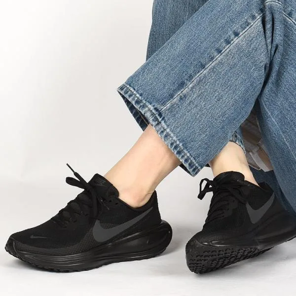 ナイキ nike スニーカー レディース ランニング カジュアル シューズ 靴 運動 ファッション スポーツ ウィメンズ レボリューション 8 HJ8485 002 黒