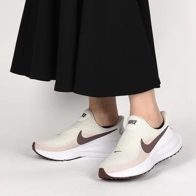 NIKE スニーカー レディース ハンズフリー シューズ 靴 スリッポン スポーツ 運動 ジム 軽量 ナイキ ウィメンズ レボリューション 8 イージーオン HQ2415 002