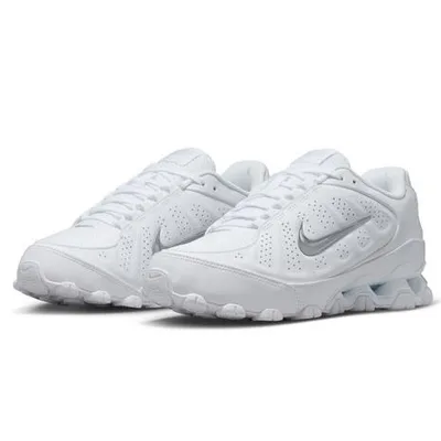ナイキ(NIKE)(レディース)スニーカー スポーツシューズ REAX 8 NSW SL ホワイト IR1458-102