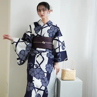 浴衣 レディース セット utatane×注染工房 浴衣3点セット 等間しじら 紺のかごめなでしこ染め分け にじみ フリーサイズ 浴衣セット(ゆかた・帯・下駄) ●