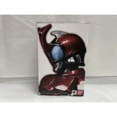 【中古】【開封品】S.H.Figuarts(真骨彫製法) 仮面ライダーカブト ライダーフォーム<フィギュア>(代引き不可)6546