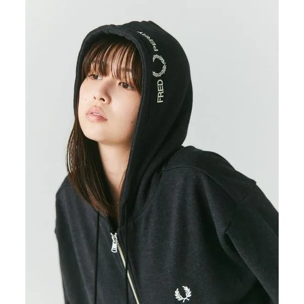 フレッドペリー パーカー 「FRED PERRY/フレッドペリー」 別注 フードロゴ刺繍 スウェットジップパーカー「追加」 レディース メンズ