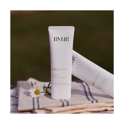 日焼け止め バイユア byur セラムフィット ヴェール デイ UVエッセンス「化粧下地」(SPF50+・PA++++)