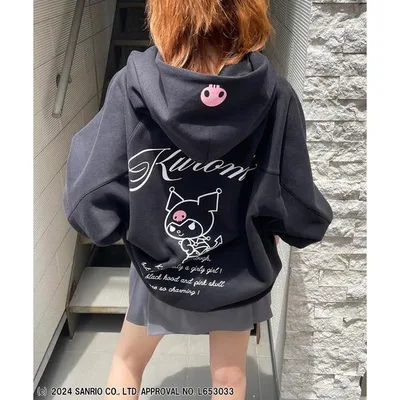 ワンピース 「Sanrio/サンリオキャラクターズ」クロミバックプリントドルマンパーカー