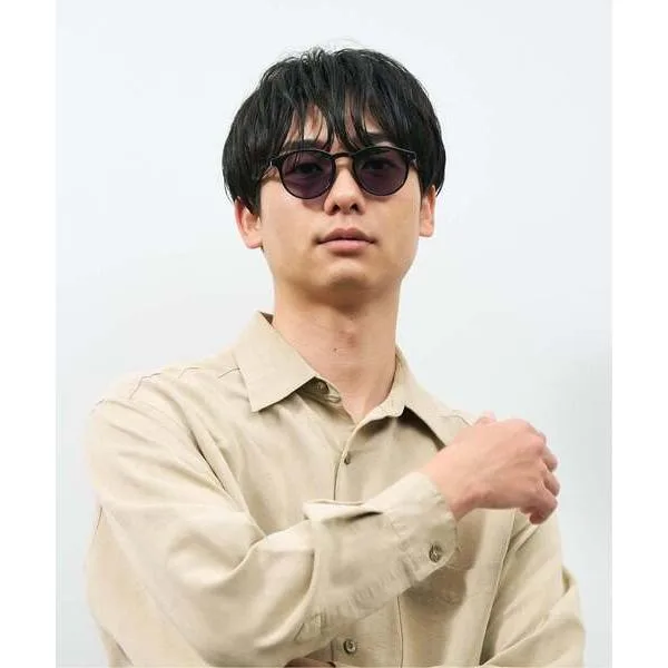 サングラス uvカット 「WEB限定」ボストン 型調光サングラス|カラーレンズ|トレンド|紫外線対策|UVカット|レンズの色が変わるサングラス|Zoff|COLO…