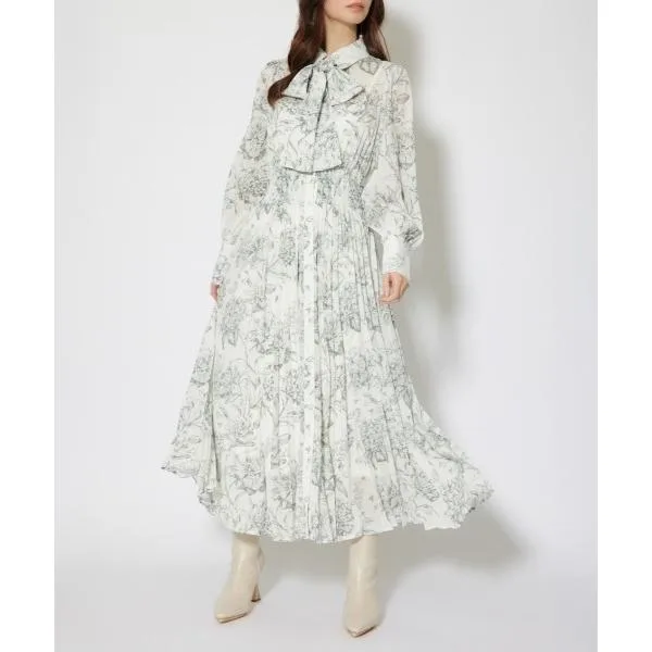 ワンピース ラインフラワーボウタイワンピース 秋服 冬服