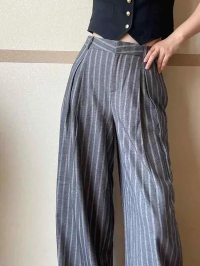 ロングパンツ レディース ストライプ リネン混 テーパードパンツ ワイドシルエット ウエストゴム センタープレス ゆったり カジュアル ボトムス 通気性 軽量 動きやすい 体型カバー 春夏 秋