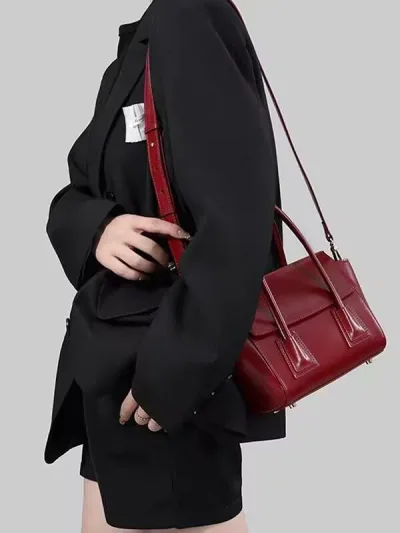 ハンドバッグ レディース 結婚式 披露宴 パーティーバッグ 2way ショルダー ウイングバッグ レッド ウエディング フォーマル 冠婚葬祭 斜めがけ 手提げ シンプル 普段使い ギフト お呼ばれ 二次会 鞄