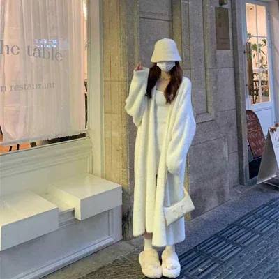 カーディガン レディース 秋冬 ロング丈 ゆったり ニット ファー風 モヘア調 暖か 普段使い リラックス シルエット 上品 カジュアル レイヤード 軽量 柔らかい素材感