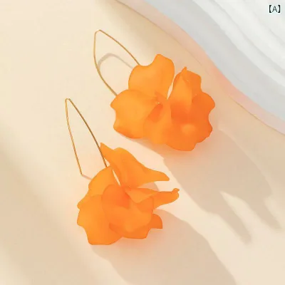 ピアス フラワー 花 レディース 両耳用 スタッド 立体 華やか 存在感 アクセサリー ジュエリー 結婚式 二次会 お呼ばれ パーティー ドレスアップ 揺れにくい カラフル ニュアンスカラー 贈り物 普段使い 記念日 女子会 食事会 同窓会 発表会