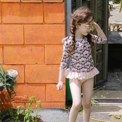 水着 キッズ 女の子 セパレート 韓国子供服 かわいい 小花柄 プリンセス スイムウェア 女の子用 温泉 海水浴 幼稚園 保育園 小学生 ガールズ 水泳帽付き イエロー ピンク系