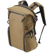 カメラリュック LUXXe(ラグゼ) グリッド ロールトップバックパック Mサイズ(20L) アタッチメントシステム インナーケース仕様 三脚固定可 ショルダーハーネス マグネット式チェストハーネス 15インチノートPC収納可 コヨーテ SLX-GRBPMCY