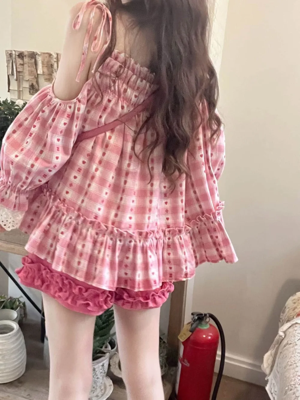 【20%OFFクーポン付き】レディース 2点セット 森ガール系 甘めカワイイ チェック柄 トップス 花柄風 上品カジュアル デイリー使い 紫外線対策 リゾート 旅行 ルームウェア 兼用