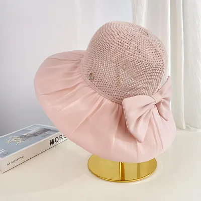 【20%OFFクーポン付き】麦わら帽子 レディース ストローハット UVカット つば広 日除け帽子 紫外線対策 折りたたみ 透かし編み 小顔効果 パール 飾り シフォン 上品 旅行 ビーチ フェミニン