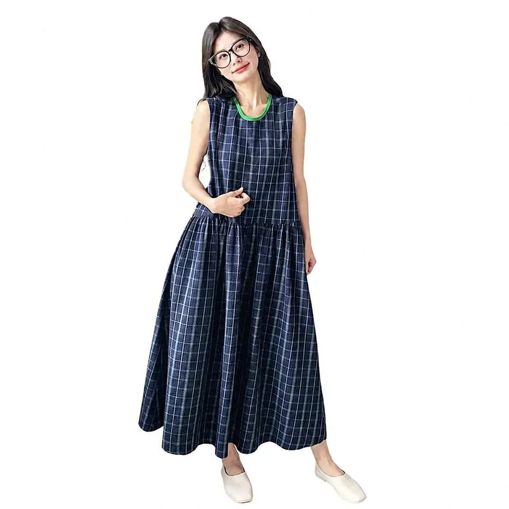 【20%OFFクーポン付き】ロングワンピース チェック柄 ノースリーブ ギャザー Aライン マキシ丈 ナチュラル ゆったり 体型カバー 大人可愛い クルーネック 切替デザイン 綿麻混 夏 お出かけ 普段着 涼しい 着痩せ マキシ