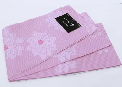 浴衣帯◆袴下帯 半巾帯【新品】落ち着いたパステルピンク系 花輪 半幅帯 ◆小紋や街着・袴の下からチラリと見える帯にも★挿し色にも♪【一個まで送料無料!※クリックポストでお届け】